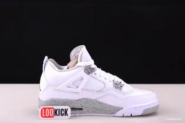 4 CT8527-100 White Retro Oreo Jordan (2021) 0506